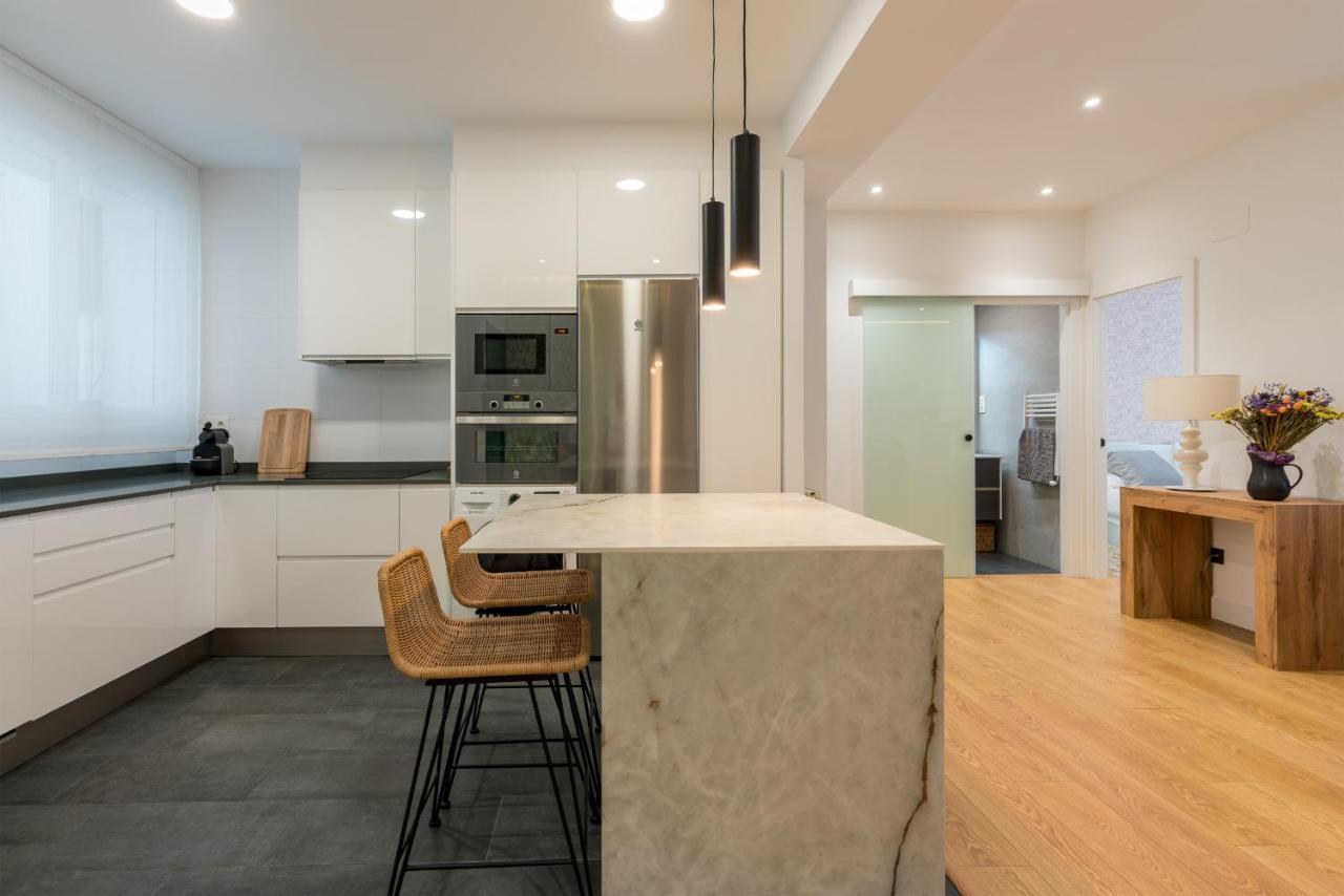 Tiboli Apartment By People Rentals ビルバオ エクステリア 写真