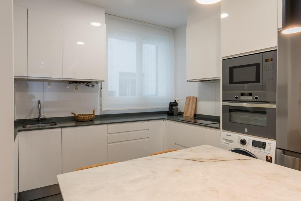 Tiboli Apartment By People Rentals ビルバオ エクステリア 写真